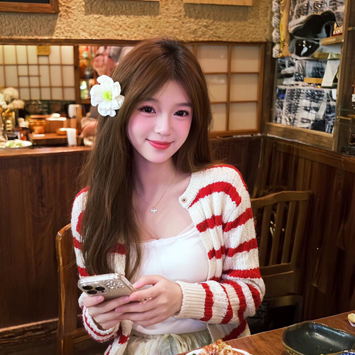 朵朵新人的美女聊天室