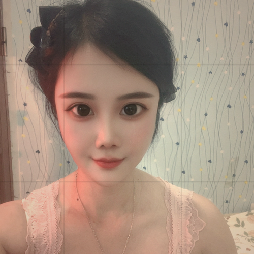 白薇薇的美女聊天室