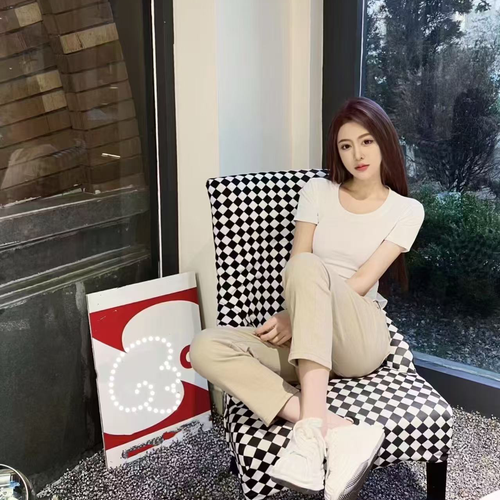 新人～萌a的美女聊天室