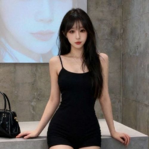 李不萌·手头有点紧~的美女聊天室