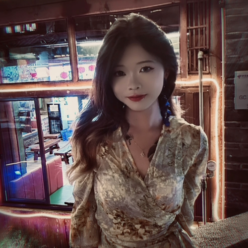 麦子酱（求财）的美女聊天室