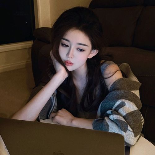 逸鑫9茉妃~嘎嘎板正