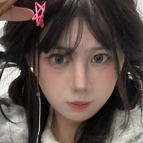 是佳淇呀.的美女聊天室