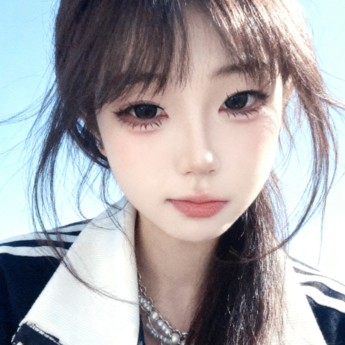 小一I的美女聊天室