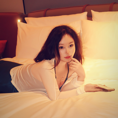 Li晗的美女聊天室