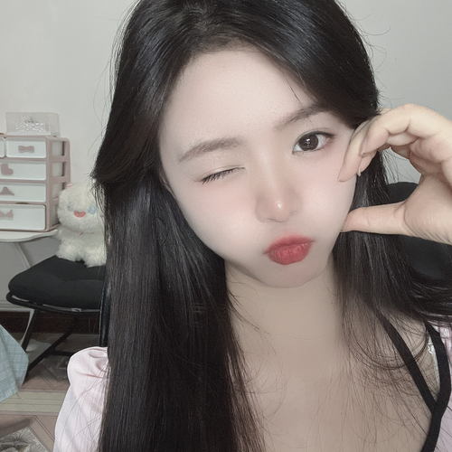 雪芽的美女聊天室