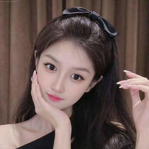 ★静宝儿，关注小胖盼7号周年啦的美女聊天室