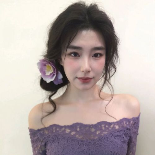 韩颂伊的美女聊天室