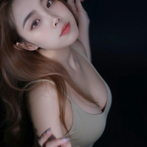 重庆六儿的美女聊天室