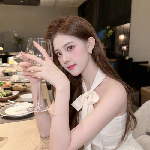 珍妮iiiiiii的美女聊天室