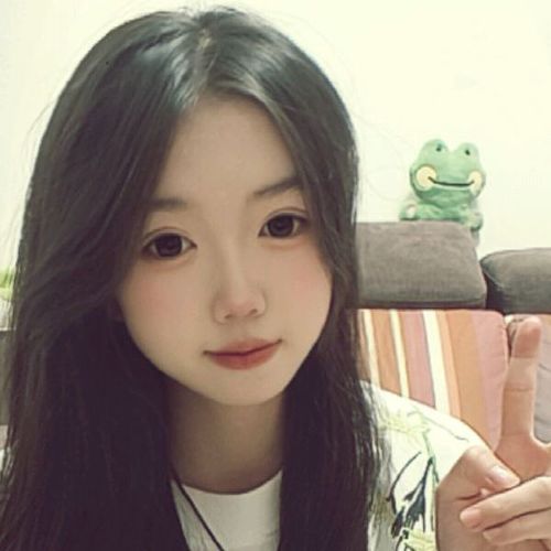 小月新人的美女聊天室