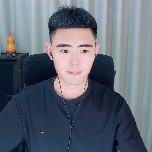 刘大强-脚打后脑勺的美女聊天室