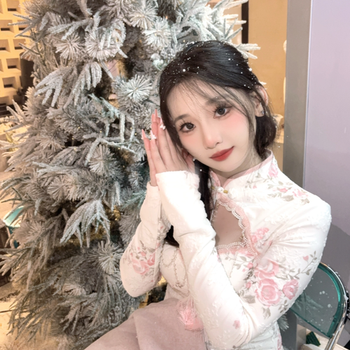 百变小蛋挞～的美女聊天室