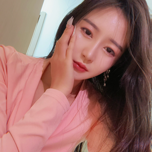 南一祝跨年快乐的美女聊天室