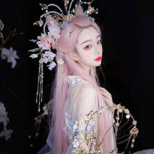 汐宝儿。的美女聊天室