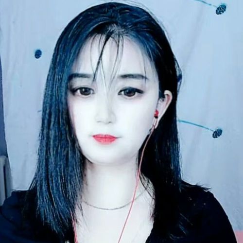 软腰轻晃的美女聊天室