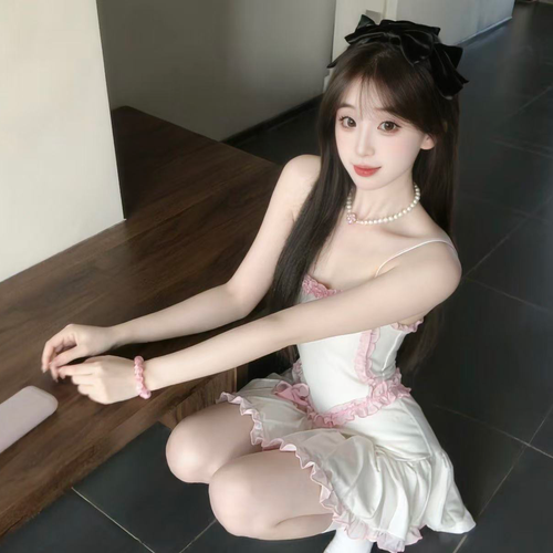 三思～求守护的美女聊天室