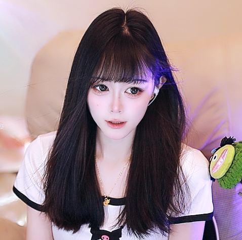 若Ui的美女聊天室