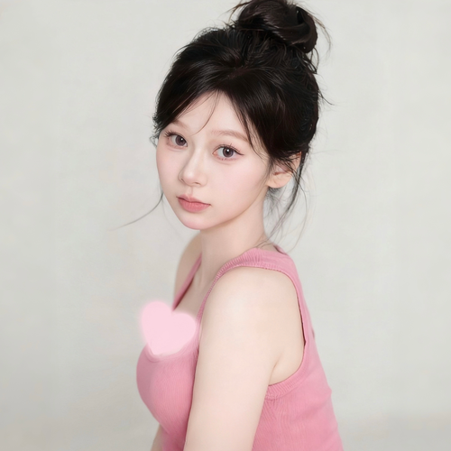 百变栗栗子ovo.（努力升级版）的美女聊天室