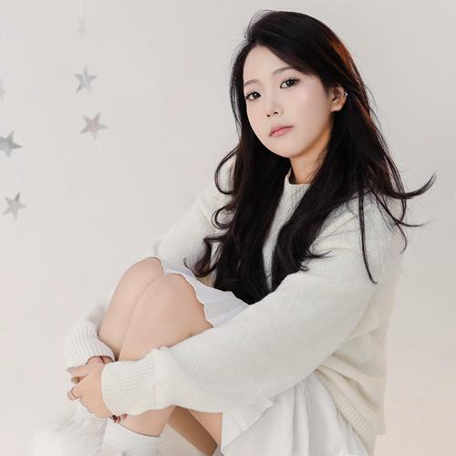 团子不爱吃虾条的美女聊天室