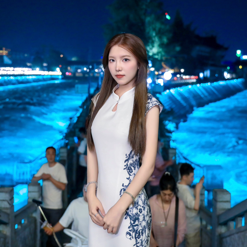 依依♔（板不动版