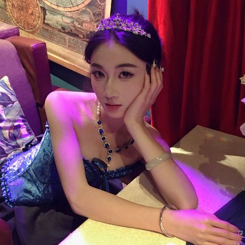 吉吉一的美女聊天室