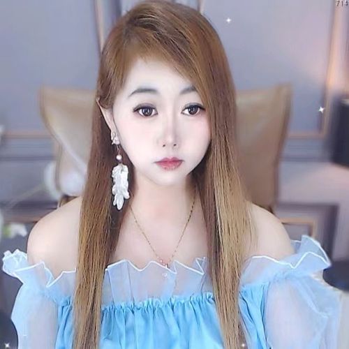 夏梦。财源滚滚来的美女聊天室