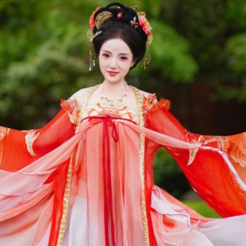 墨墨墨。的美女聊天室