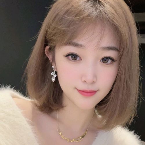 丫丫♥的美女聊天室