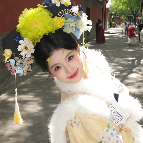 小涵新人的美女聊天室