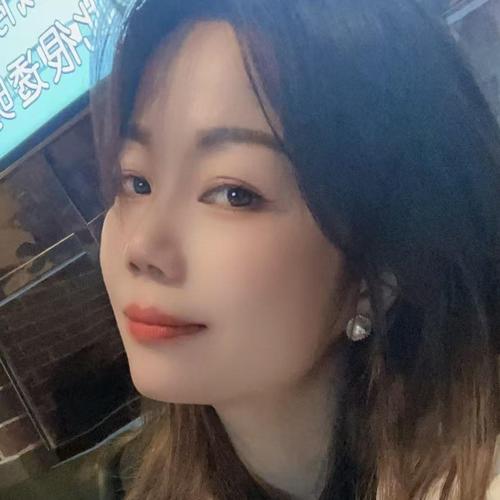 四叶草…的美女聊天室