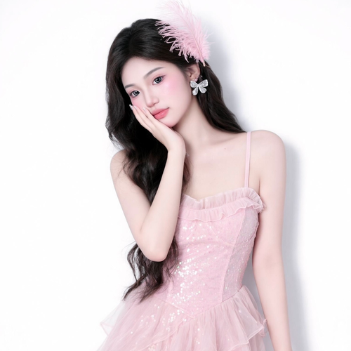 月月～恭贺明哥宇宙神啦的美女聊天室