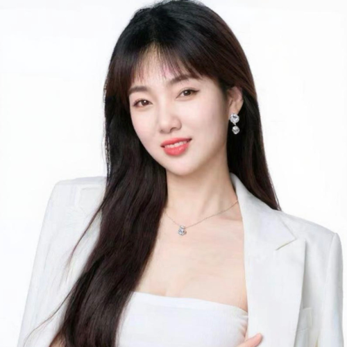 瑾色长安RjmbmV的美女聊天室