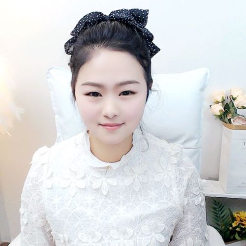 清雨新人的美女聊天室