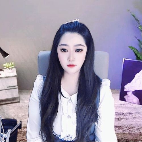 新人葡萄的美女聊天室