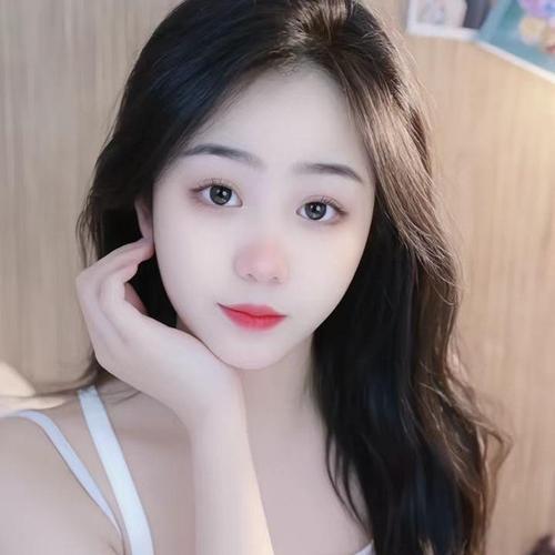 阿音安静唱歌.的美女聊天室