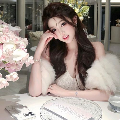 谁家宝宝的美女聊天室