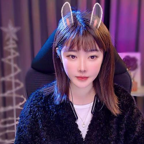 深夜独自舔伤KJcoFW的美女聊天室