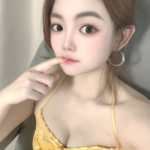 这有一条美腿儿的美女聊天室