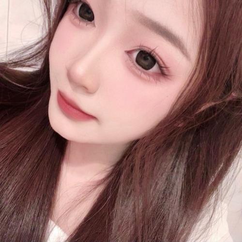 小橙子.的美女聊天室