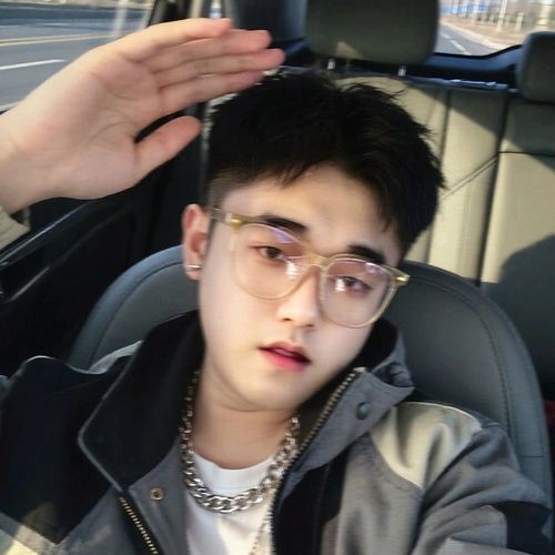 景洋，想给孩子找个妈