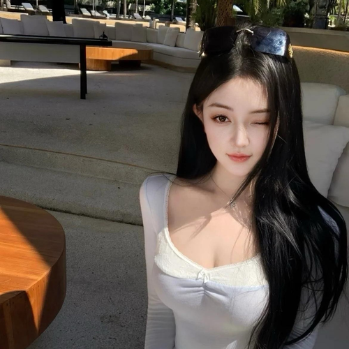 解解的美女聊天室