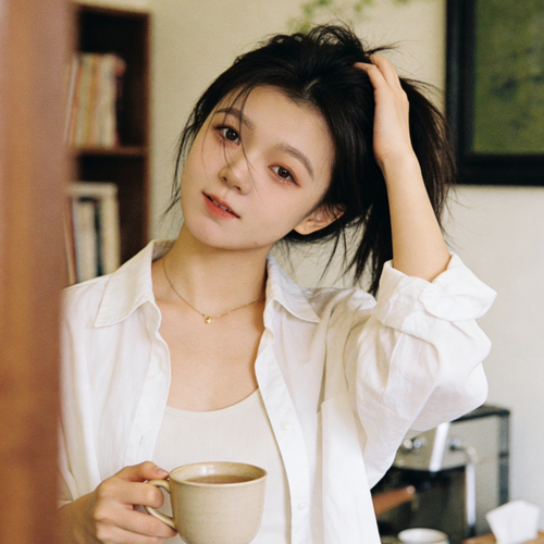 艾娃✌️我叫…有效难的美女聊天室