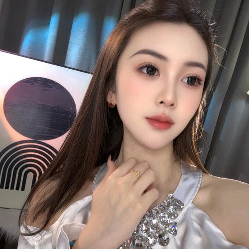 李李二迷糊、的美女聊天室