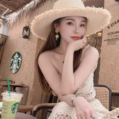 索菲娅一鸿羽添金的美女聊天室