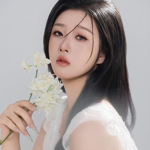 M、新人啵啵小迷糊