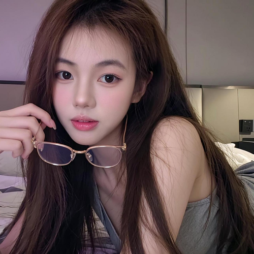 M、新人小乔的美女聊天室