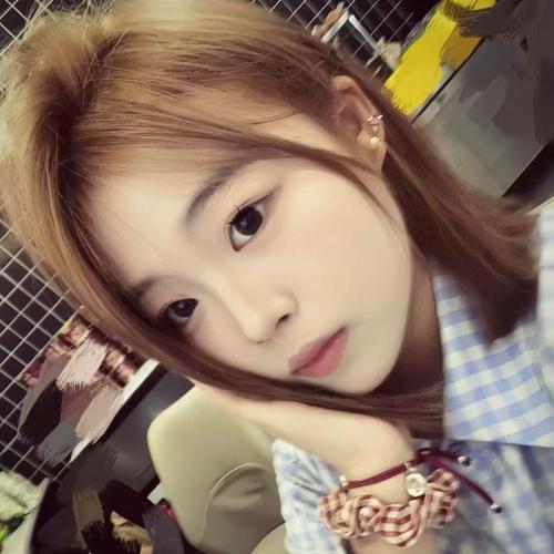 夏昕瑶的美女聊天室