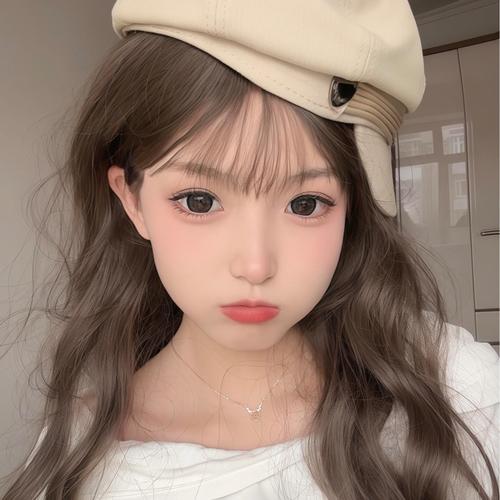 三三～新人的美女聊天室