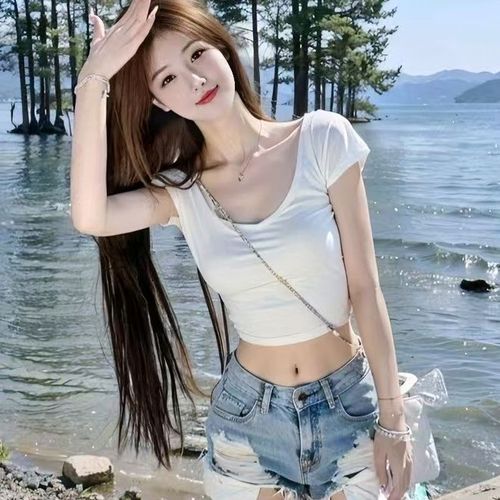 新人可乐的美女聊天室